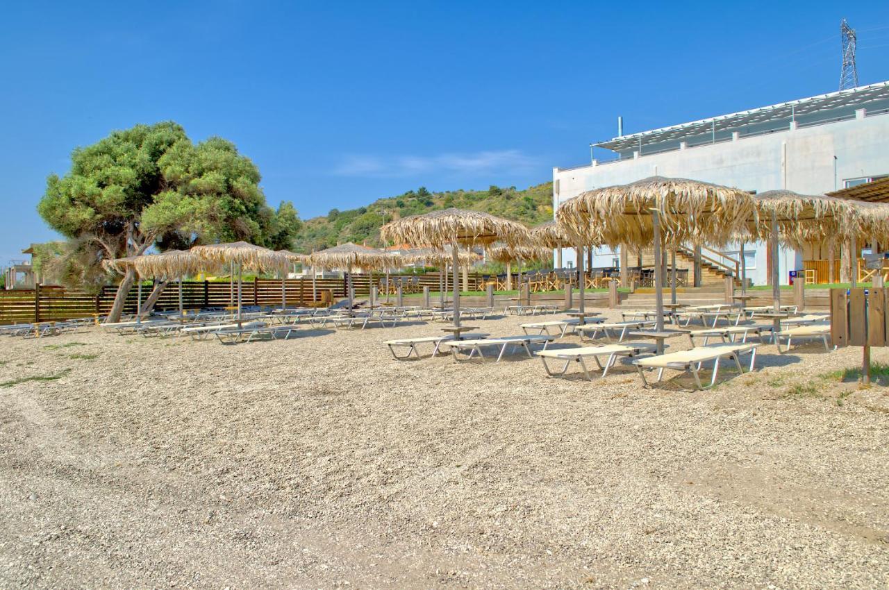 Epipleon Luxury Suites -102- Δωμάτιο 45Τμ Με Βεράντα 35Τμ Μπροστά Στη Θάλασσα Návpaktos Eksteriør bilde